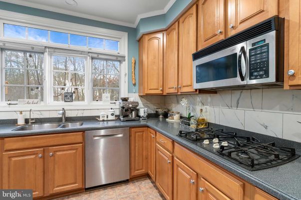 Interior, Kitchen, Stainless Steel Appliances
