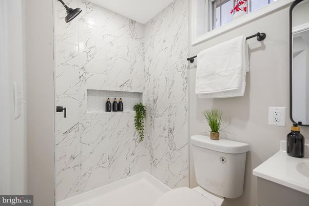 Bathroom, Interior, Marble Walls