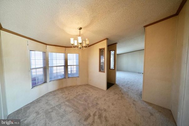 Chandelier, Empty room, Interior