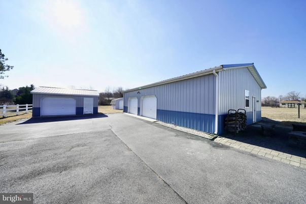 Backyard, Detached Garage, Exterior
