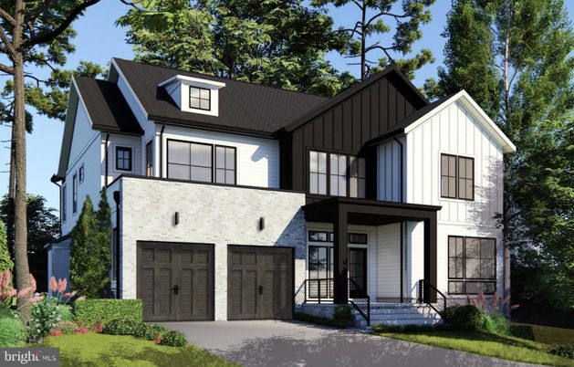 Attached, Exterior, Facade, Farmhouse