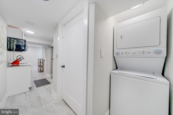 Interior, Marble, Recessed Lighting, Utility Closets, Washer