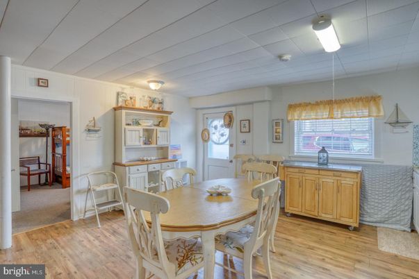 Dining room, Interior, Wood Texture Flooring