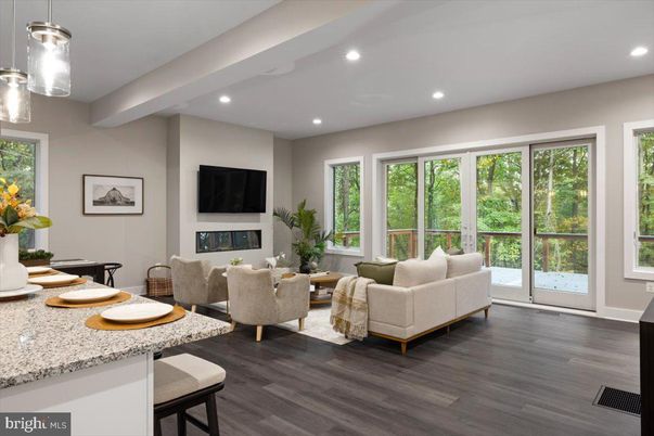 Fireplace, Interior, Living room, Pendant Lights, Recessed Lighting, Wood Texture Flooring
