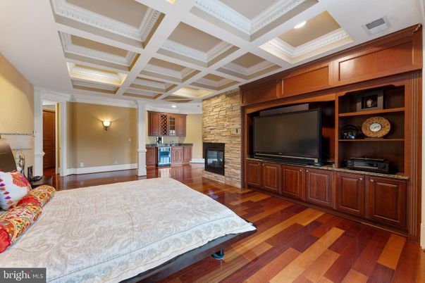 Interior, Recessed Lighting, Stone Walls, Wood Texture Flooring