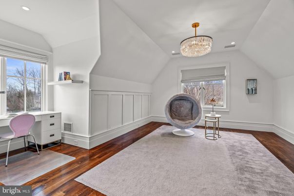 Chandelier, Home Office, Interior, Recessed Lighting, Wood Texture Flooring