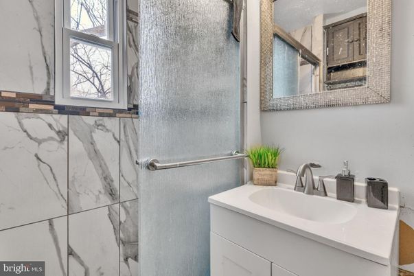 Bathroom, Interior, Marble Walls