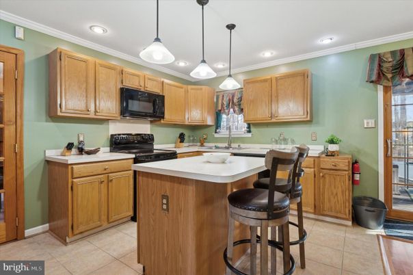 Interior, Kitchen, Pendant Lights, Recessed Lighting