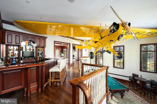 Game Room, Interior, Wood Texture Flooring