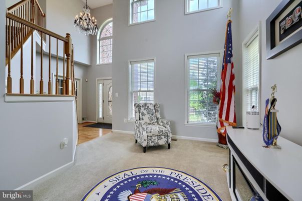 Chandelier, Interior, Wood Texture Flooring