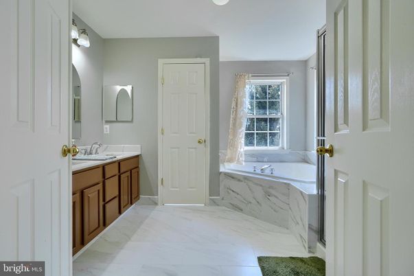 Bathroom, Dual Sink Vanities, Interior, Marble
