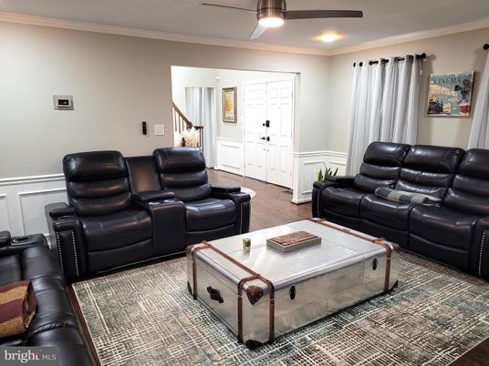 Home Theatre Room, Interior, Living room, Recessed Lighting, Wood Texture Flooring