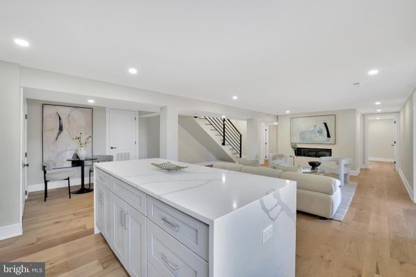 Interior, Kitchen, Living room, Marble Walls, Recessed Lighting, Wood Texture Flooring