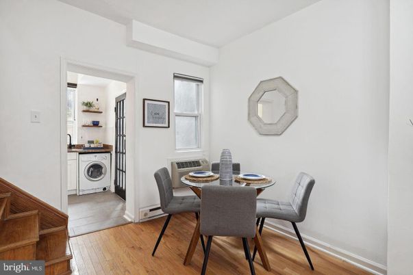 Dining room, Interior, Washer, Wood Texture Flooring