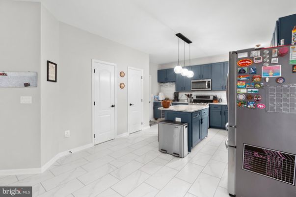 Interior, Kitchen, Marble, Pendant Lights