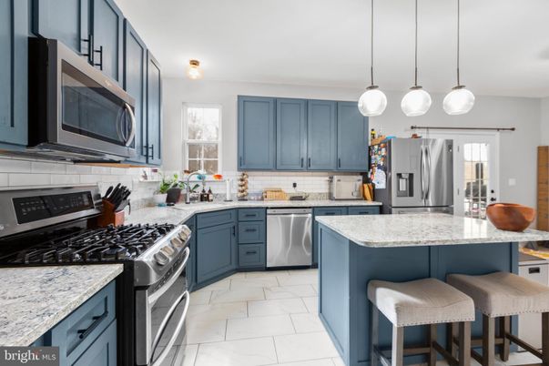 Interior, Kitchen, Marble, Pendant Lights, Stainless Steel Appliances