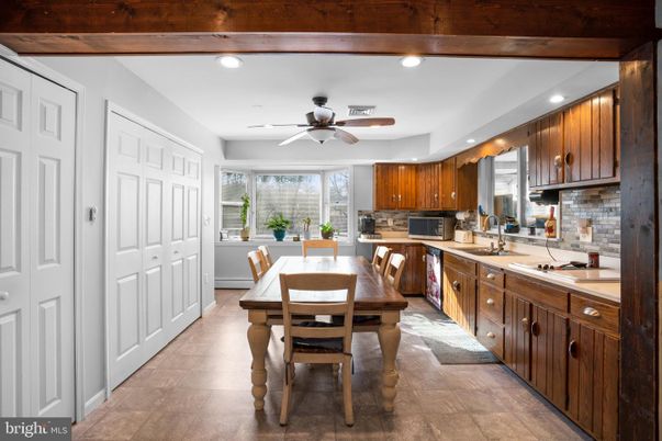 Dining room, Interior, Kitchen, Recessed Lighting, Wooden Beams