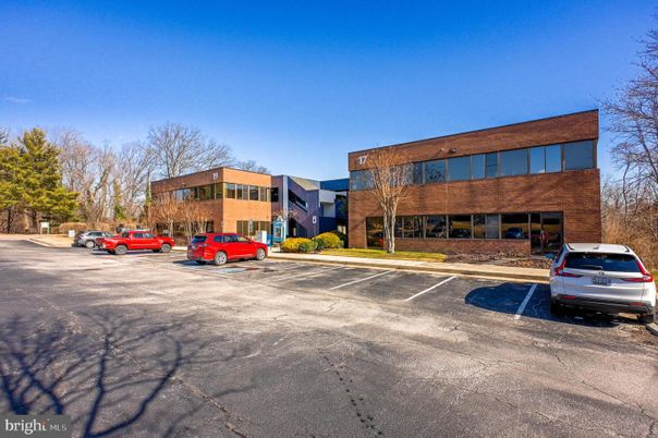 Exterior, Facade, Brick Facade, Modern