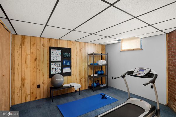 Fitness Equipment, Interior, Wooden Walls