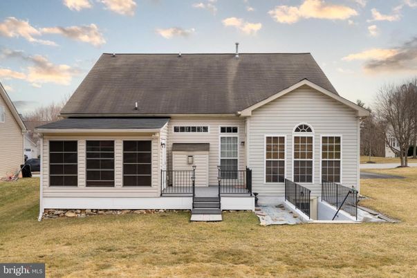 Exterior, Facade, Cape Cod