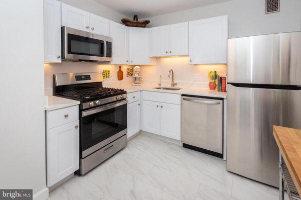 Interior, Kitchen, Marble, Stainless Steel Appliances