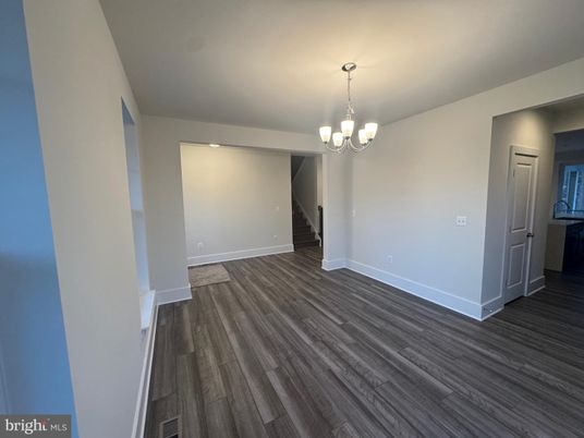 Chandelier, Empty room, Interior, Wood Texture Flooring