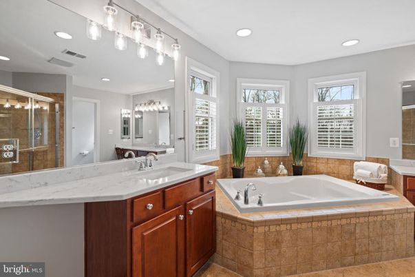 Bathroom, Dual Sink Vanities, Glass Shower, Interior, Recessed Lighting