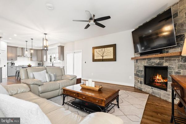 Fireplace, Interior, Kitchen, Living room, Pendant Lights, Recessed Lighting, Wood Texture Flooring