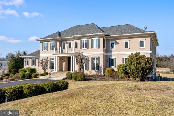 Exterior, Facade, French Provincial