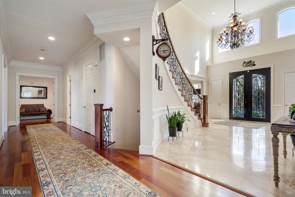 Chandelier, Interior, Recessed Lighting, Wood Texture Flooring