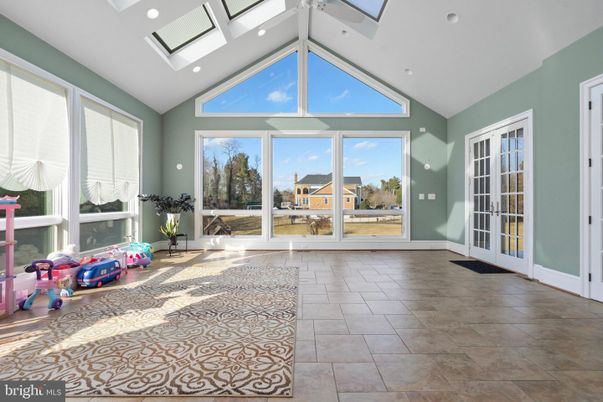 Interior, Recessed Lighting, Sun Room