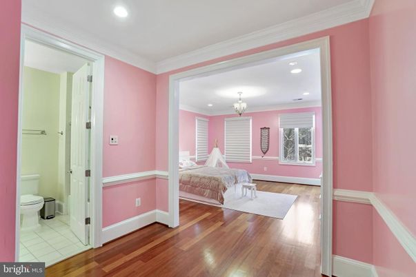 Bathroom, Bedroom, Chandelier, Interior, Recessed Lighting, Wood Texture Flooring