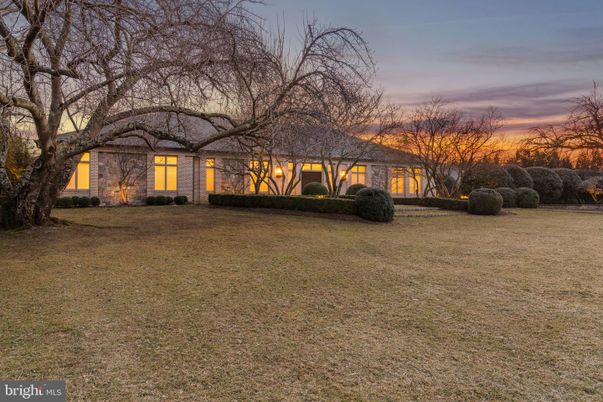 Backyard, Exterior, Facade, French Provincial