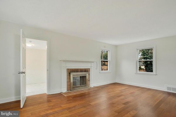 Empty room, Fireplace, Interior, Wood Texture Flooring