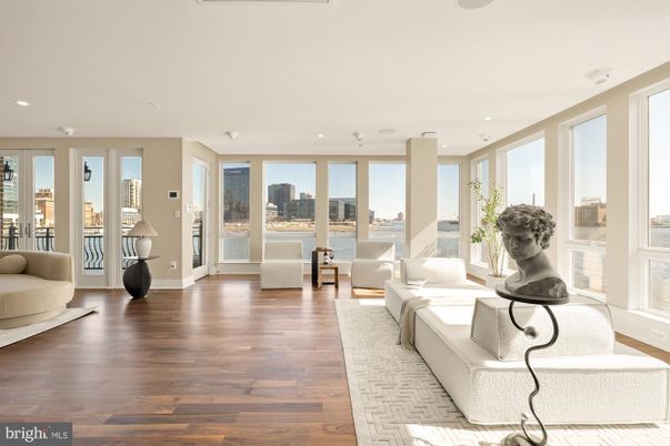 Interior, Living room, Recessed Lighting, Water, Wood Texture Flooring