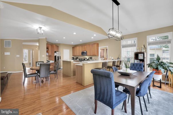 Dining room, Interior, Kitchen, Pendant Lights, Recessed Lighting, Wood Texture Flooring