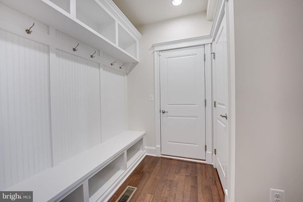 Interior, Recessed Lighting, Walk-in Closets, Wood Texture Flooring