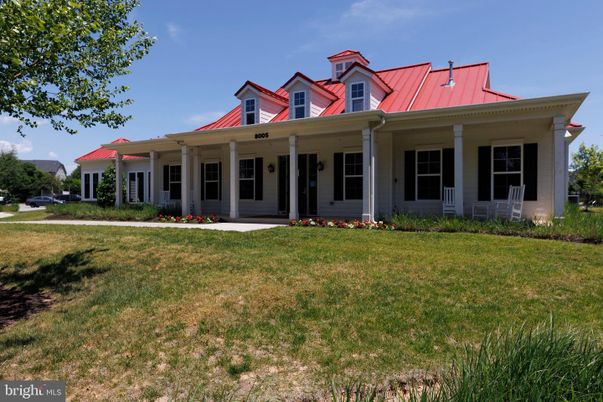Backyard, Exterior, Facade, Cape Cod