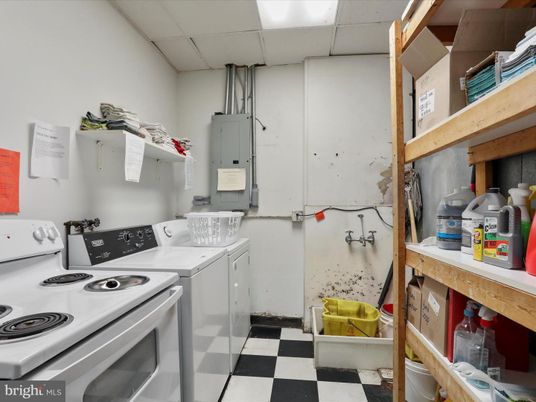 Interior, Washer