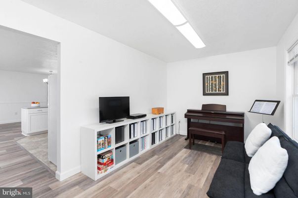 Interior, Piano, Wood Texture Flooring