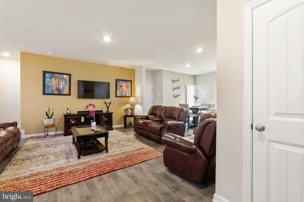 Dining room, Interior, Living room, Recessed Lighting, Wood Texture Flooring
