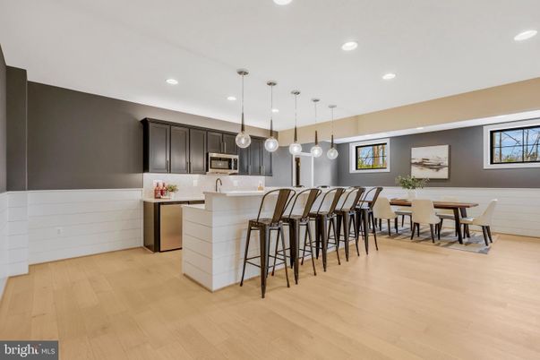 Dining room, Interior, Kitchen, Pendant Lights, Recessed Lighting, Wood Texture Flooring
