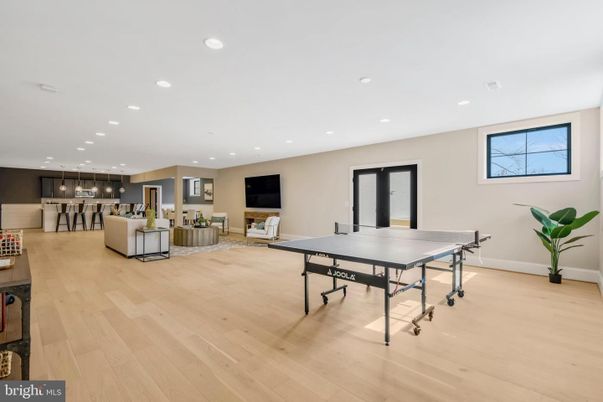 Game Room, Interior, Living room, Pendant Lights, Recessed Lighting, Wood Texture Flooring