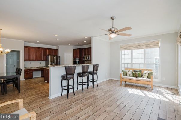 Chandelier, Dining room, Interior, Kitchen, Recessed Lighting, Wood Texture Flooring