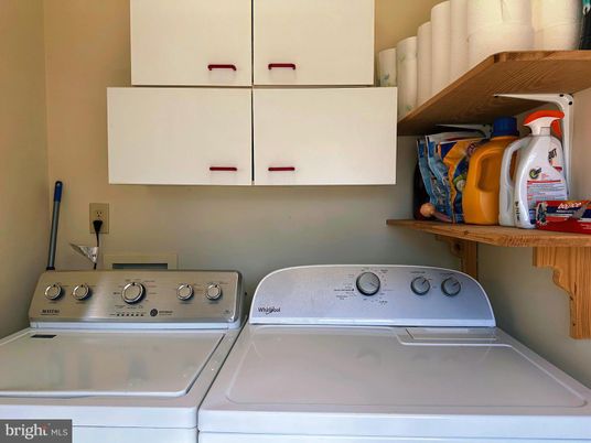Interior, Utility Closets, Washer