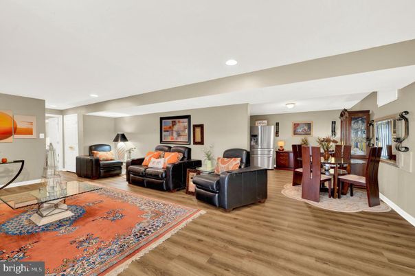 Dining room, Interior, Living room, Recessed Lighting, Wood Texture Flooring
