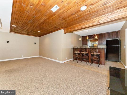 Dining room, Interior, Kitchen, Pendant Lights, Recessed Lighting, Wooden Ceilings