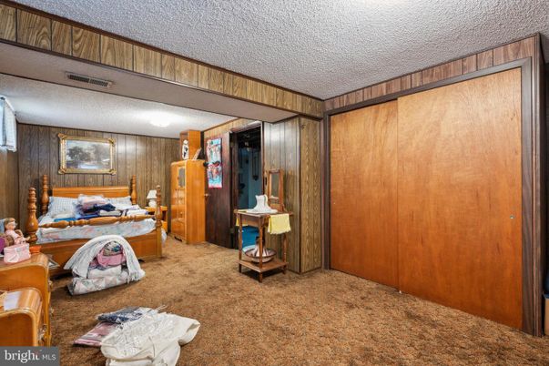 Interior, Wooden Walls