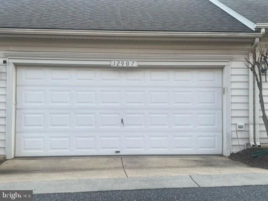 Detached Garage, Exterior