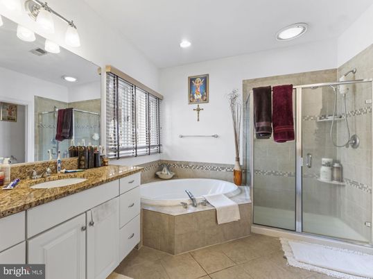 Bathroom, Dual Sink Vanities, Glass Shower, Interior, Recessed Lighting
